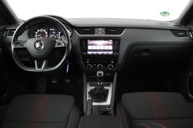 Skoda OCTAVIA Combi 1.0 TSI Greentech Sport Business