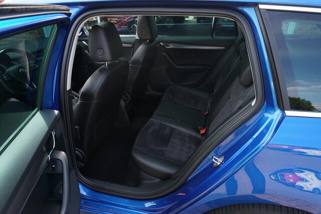 Skoda OCTAVIA Combi 1.4 TSI 150PK Greentech Style Business Afn. trekhaak | Pano | Stoelverw. *All in prijs*