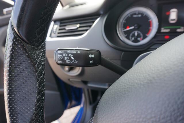 Skoda OCTAVIA Combi 1.4 TSI 150PK Greentech Style Business Afn. trekhaak | Pano | Stoelverw. *All in prijs*