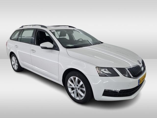 Skoda OCTAVIA Combi 1.5 TSI Greentech Business Edition (150 PK) 1e-Eig. & Keurig-Onderh. BOVAG-Garantie. NL-Auto.