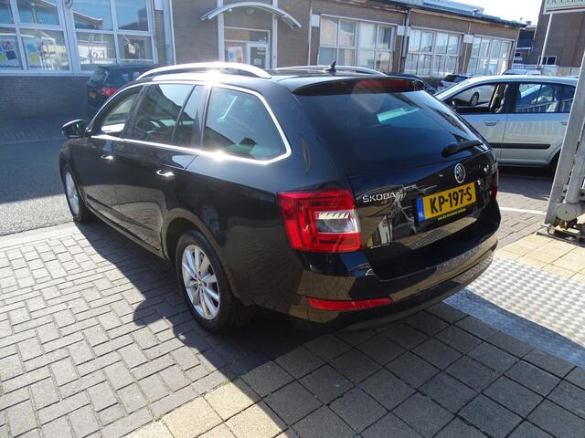Skoda OCTAVIA Combi AUTOMAAT 1.0 TSI Greentech Ambition Business