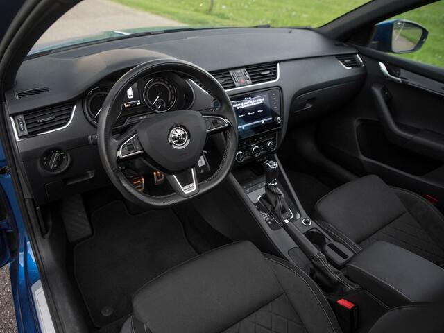 Skoda OCTAVIA 2.0 TSI RS 230 Pano ACC Stoelv