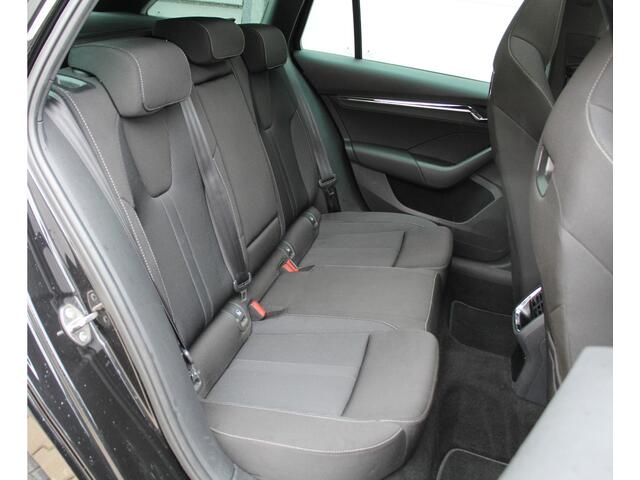 Skoda OCTAVIA Combi 1.4 TSI iV PHEV 204Pk Sportline Business | Canton | Panoramadak