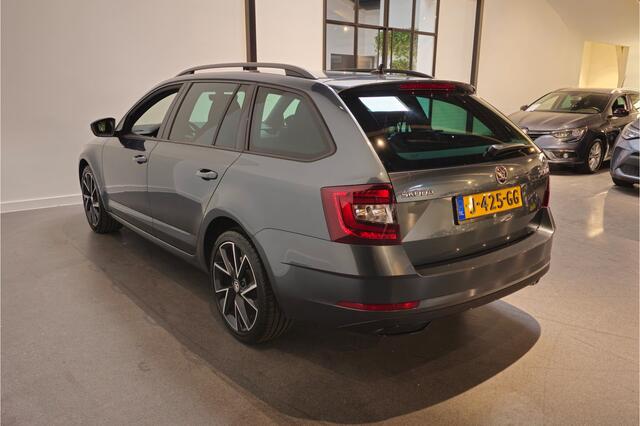 Skoda OCTAVIA Combi 1.0 TSI Greentech Sport Business - Apple Carplay/Android Auto - Stoelverwarming - Navi