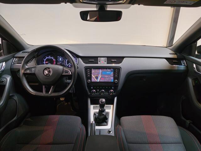 Skoda OCTAVIA Combi 1.0 TSI Greentech Sport Business - Apple Carplay/Android Auto - Stoelverwarming - Navi