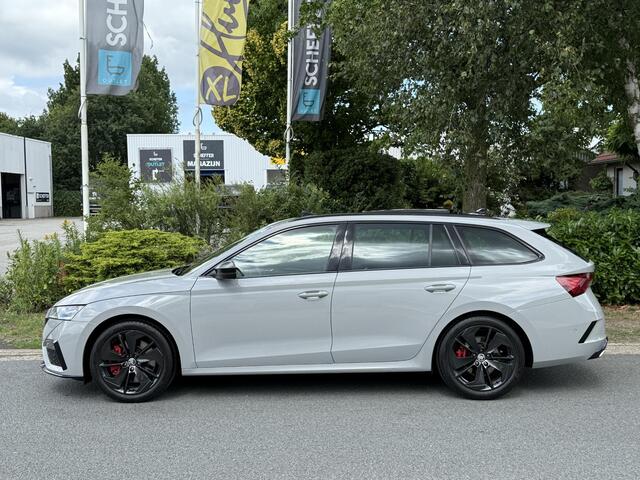 Skoda OCTAVIA Combi 2.0 TSI RS245 PanooTrekhaakoNardo