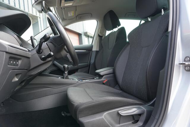 Skoda OCTAVIA Combi 1.5 TSI First Edition | TREKHAAK | KEYLESS | VIRTUAL | FULL LED |