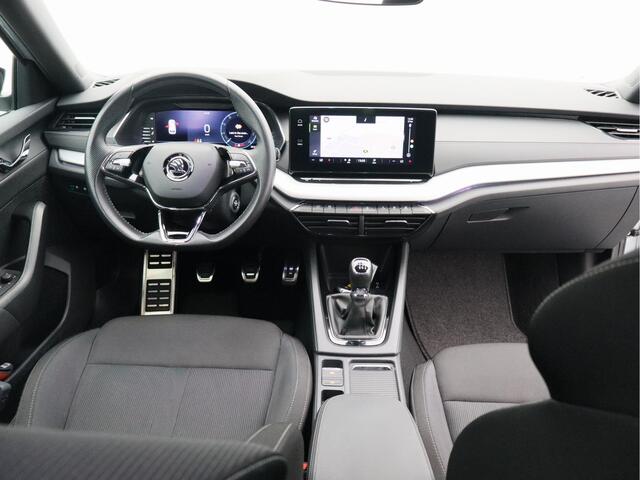 Skoda OCTAVIA Combi 1.0 TSI Sport Business/ lage km/ trekhaak!