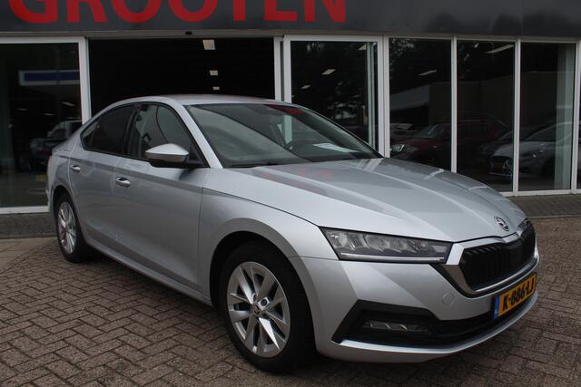 Skoda OCTAVIA 1.0 e-TSI Business Edition