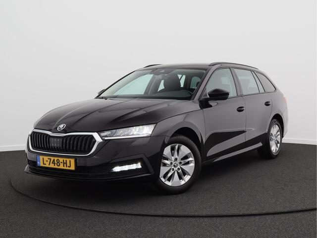 Skoda OCTAVIA Combi 1.5 e-TSI Business Edition/ automaat/ lage km!