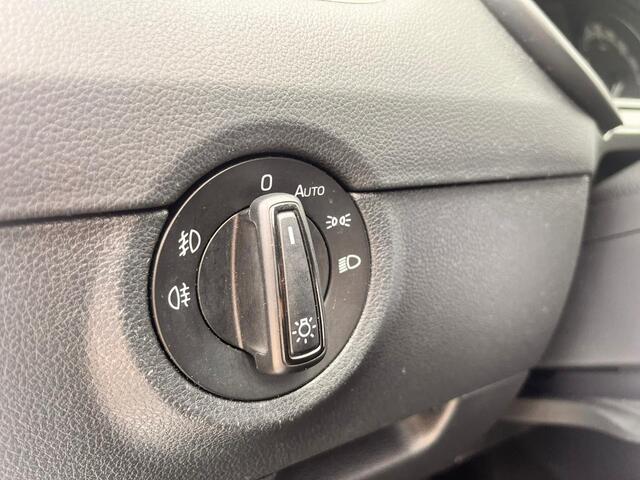 Skoda OCTAVIA Combi 1.0 TSI Greentech Ambition Business