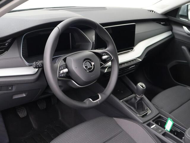 Skoda OCTAVIA Combi Selection 1.5 TSI 115 pk ¦koda Octavia combi Selection 1.5 TSI 115 pk | Sunset | Trekhaak | 16'' lichtmetalen velgen | Apple Carplay/Android Auto |