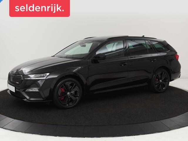 Skoda OCTAVIA Skoda Octavia 1.4 TSI RS iV PHEV | Panoramadak | Head-Up | Stoel & stuurverwarming | Adaptive cruise | Standkachel | Matrix LED | Camera | Memory | Virtual Cockpit | Side Assist | Achterbankverwarming