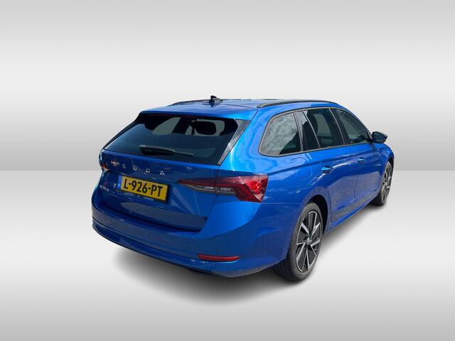 Skoda OCTAVIA Combi 1.5 TSI First Edition / Full Led / Afneembare trekhaak / 18 Inch / Climate control / Virtual Cockpit