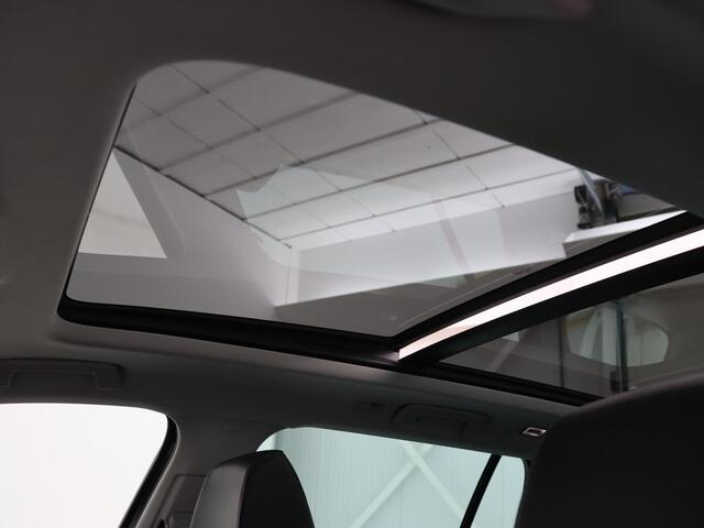 Skoda OCTAVIA 1.4 TSI iV Style | Stoelventilatie | Panoramadak | Head-Up | Leder | Adaptive cruise | Massage | 19'' | Adaptive cruise | Camera | Sfeerverlichting | Memory | Achterbankverwarming | Virtual Cockpit