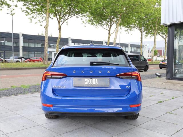Skoda OCTAVIA Combi iV 1.4 TSI PHEV 204PK | Virtual Cockpit | Carplay/Android | LED | DAB | 17"Inch |