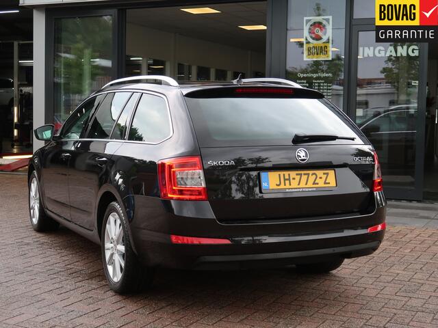 Skoda OCTAVIA Combi 1.2 TSI Style Businessline | trekhaak | stoelverw | park sensoren |