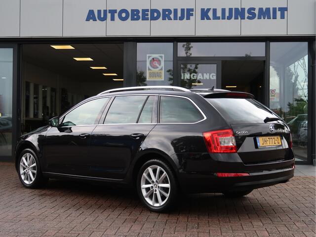 Skoda OCTAVIA Combi 1.2 TSI Style Businessline | trekhaak | stoelverw | park sensoren |
