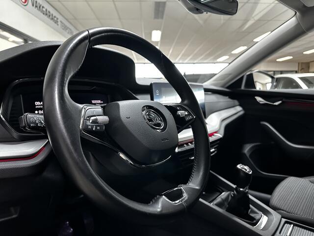 Skoda OCTAVIA Combi 1.0 TSI Business Edition/ Nieuw Model!/ Virtual Cockpit!/ LED Koplampen/ Elek.Klep/ Apple+Android/ DAB+/ 16''LMV/ Keyless/ Clima/ Navi/ Cruise/ Bluetooth/ Multi.LEDER.Stuur/ Elek.Pakket/ Isofix/ PDC V+A.