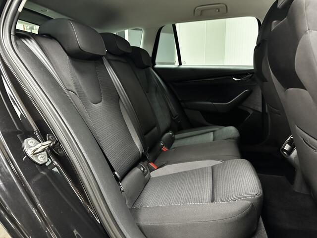 Skoda OCTAVIA Combi 1.0 TSI Business Edition/ Nieuw Model!/ Virtual Cockpit!/ LED Koplampen/ Elek.Klep/ Apple+Android/ DAB+/ 16''LMV/ Keyless/ Clima/ Navi/ Cruise/ Bluetooth/ Multi.LEDER.Stuur/ Elek.Pakket/ Isofix/ PDC V+A.
