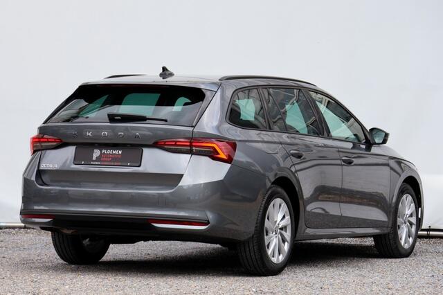 Skoda OCTAVIA Combi 1.5 TSI MHEV Business Edition - 150 pk **Trekhaak / Led