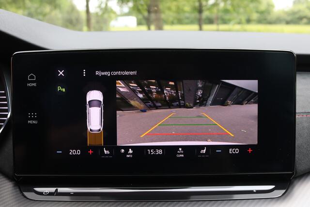 Skoda OCTAVIA Combi 1.4 TSI RS iV PHEV Matrix LED/ACC/Keyless/Camera/Head-up/Columbus/Trekhaak wegkl./19"