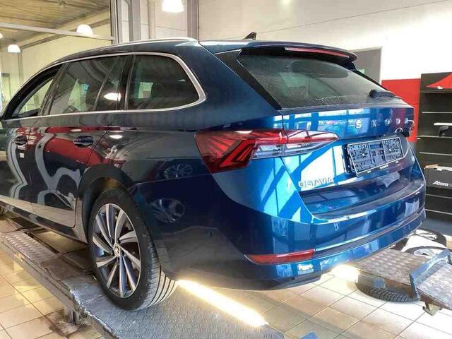 Skoda OCTAVIA 1.4 TSI iV PHEV Style | Wordt verwacht | Trekgewicht! | Pano | 18" | Adaptief chassis