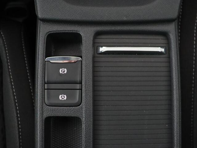 Skoda OCTAVIA 1.4 TSI iV PHEV Edition Plus | Panoramadak | Stoelverwarming | Head-Up | Adaptive cruise | Camera | Virtual Cockpit | Canton Sound
