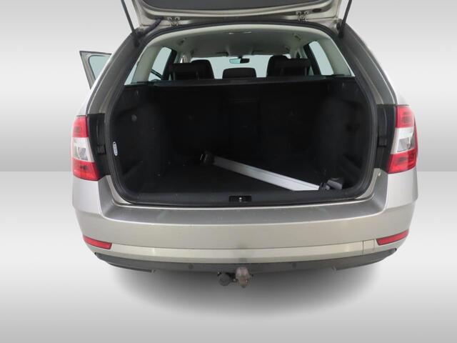 Skoda OCTAVIA Combi 1.0 TSI Greentech Ambition Business |1e eig!|Trekhaak|Carplay!