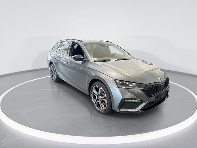 Skoda OCTAVIA Combi 1.4 Tsi 245pk DSG iV RS · Keyless · Camera · Elek. Trekhaak · Elek. Achterklep · Apple/Android Car Play · 19'' Inch · Garantie t/m 19-06-2029 of 100.000km