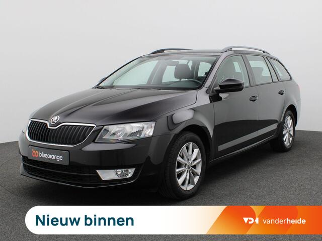 Skoda OCTAVIA Combi 1.0 TSI Greentech Ambition Business Trekhaak afneembaar, Navigatie, Climatronic, Cruise Control, PDC achter,