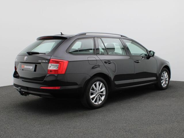 Skoda OCTAVIA Combi 1.0 TSI Greentech Ambition Business Trekhaak afneembaar, Navigatie, Climatronic, Cruise Control, PDC achter,