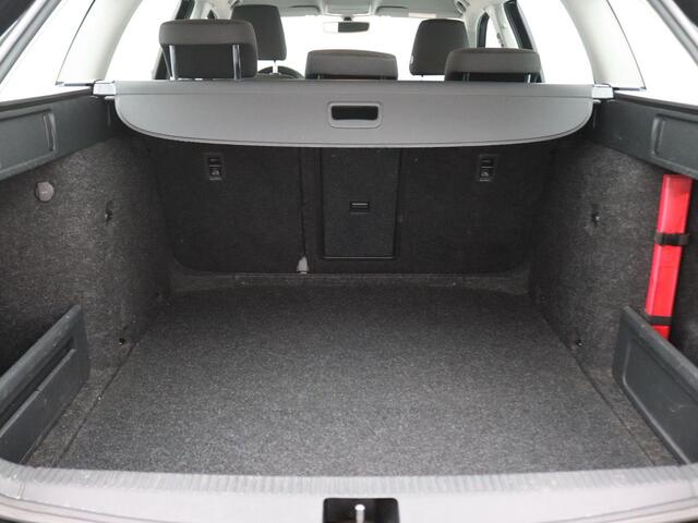 Skoda OCTAVIA Combi 1.0 TSI Greentech Ambition Business Trekhaak afneembaar, Navigatie, Climatronic, Cruise Control, PDC achter,