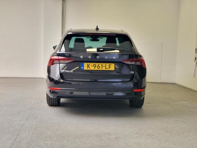 Skoda OCTAVIA Combi 1.4 TSI iV PHEV Business Edition | ORG.NL | WINTERSET | STOELVERWARMING | DEALERONDERHOUDEN |