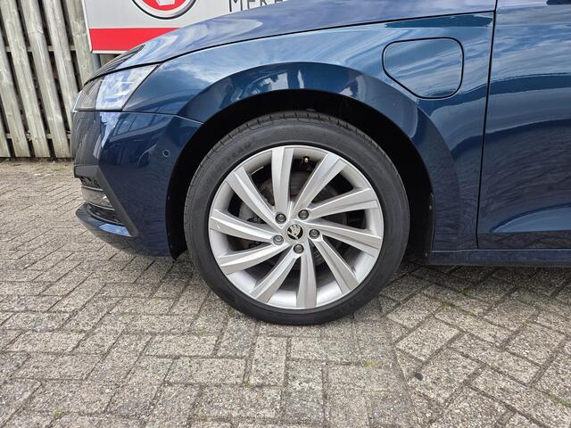 Skoda OCTAVIA Combi 1.4 TSI iV PHEV Business Edition Plus 18"/Dodehoek/Stoelverwarming v+a + stuur + memory/Head-up/Keyless/Apple Carplay & Android Auto