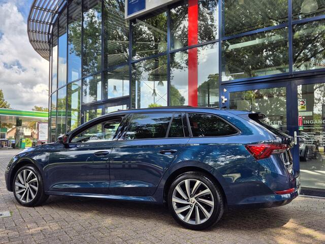 Skoda OCTAVIA 1.4 TSI RS iV PHEV Business | Navigatie | LM velgen | PDC + Camera | ECC | Panodak |