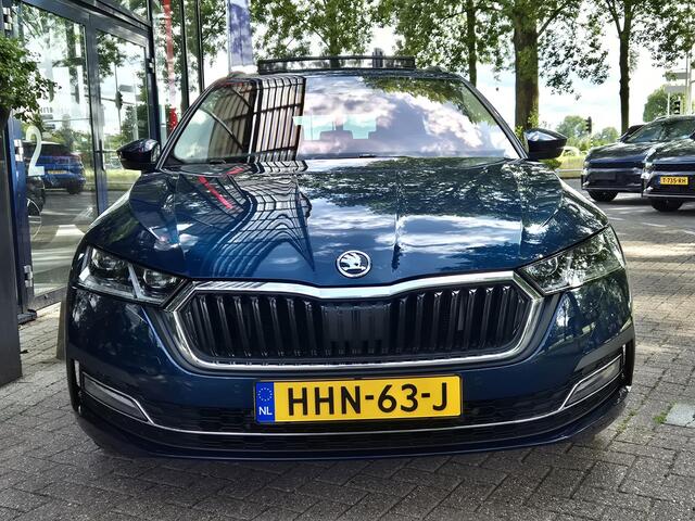 Skoda OCTAVIA 1.4 TSI RS iV PHEV Business | Navigatie | LM velgen | PDC + Camera | ECC | Panodak |