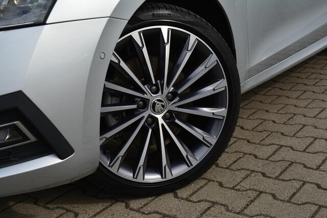 Skoda OCTAVIA Combi 1.4 TSI iV PHEV Business Edition Plus | ACC | Camera | 19 Inch |