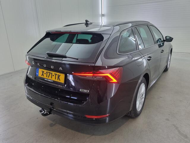 Skoda OCTAVIA Combi 1.0 e-TSI Business Edition | Trekhaak |