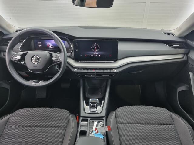 Skoda OCTAVIA Combi 1.0 e-TSI Business Edition | Trekhaak |