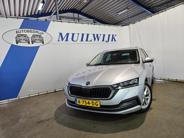 Skoda OCTAVIA Combi 1.0 TSI Business Edition Plus / Panodak / Navi / NL Auto