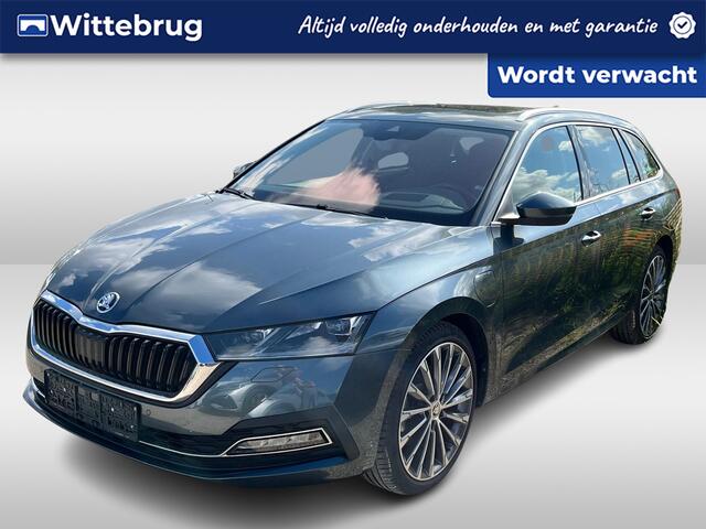 Skoda OCTAVIA Combi 1.4 TSI iV 204pk DSG PHEV Style / Panoramadak / Leer / Memory / 19" LMV / LED Matrix / Navi / Camera / Keyless / Head-Up Display / Stuur en Stoelverwarming V+A