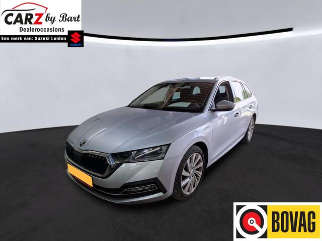 Skoda OCTAVIA Combi 1.4 TSI iV PHEV BUSINESS EDITION SmartLink | Lane Assist | Stoelverwarming