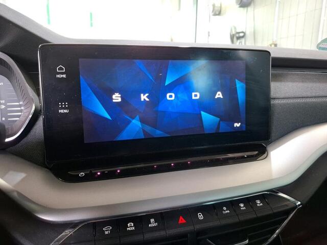 Skoda OCTAVIA Combi 1.4 TSI iV PHEV BUSINESS EDITION SmartLink | Lane Assist | Stoelverwarming