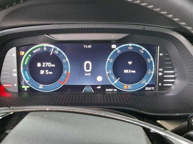 Skoda OCTAVIA Combi 1.4 TSI iV PHEV BUSINESS EDITION SmartLink | Lane Assist | Stoelverwarming