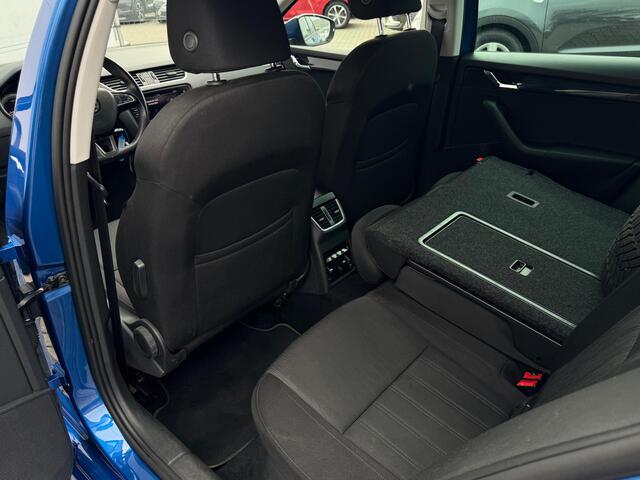 Skoda OCTAVIA Combi 1.4 TSI Greentech Ambition Business TREKHAAK | NAVI | AUTOMAAT
