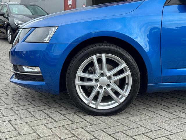 Skoda OCTAVIA Combi 1.4 TSI Greentech Ambition Business TREKHAAK | NAVI | AUTOMAAT