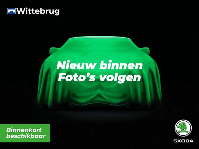 Skoda OCTAVIA Combi 1.4 TSI iV PHEV 204pk DSG Sportline Business / Panorama dak / Matrix led / Achteruitrij camera / 19'' LMV / Carplay