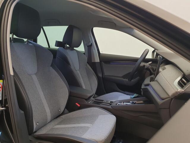 Skoda OCTAVIA Combi 1.5 TSI 150pk DSG/AUT MHEV Business Edition Wegklapbare trekhaak, Camera, Keyless