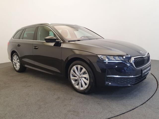 Skoda OCTAVIA Combi 1.5 TSI 150pk DSG/AUT MHEV Business Edition Wegklapbare trekhaak, Camera, Keyless